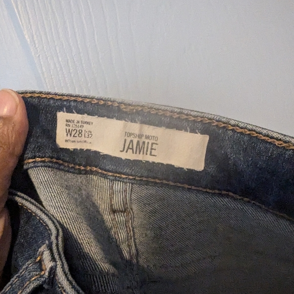 Blue skinny jeans - Picture 3 of 3